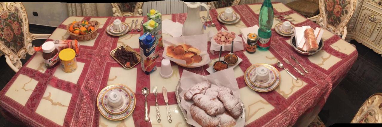 Colazione Da Lolly Bed and Breakfast Neapel Exteriör bild