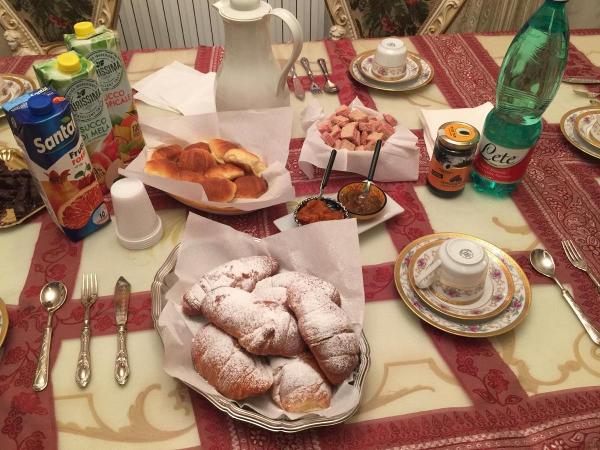 Colazione Da Lolly Bed and Breakfast Neapel Exteriör bild